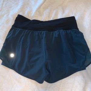 lululemon hottie hot shorts